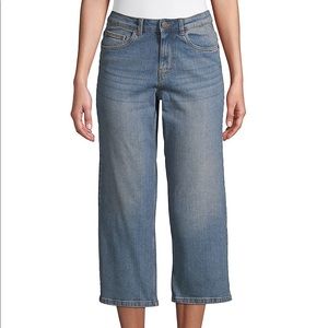 Noisy May Paige Loose Crop Jean